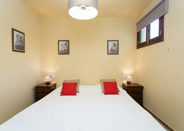 Casitas Uvas Y Vinas 펜션 로스 레알레호스