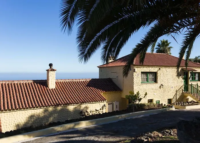 Casitas Uvas Y Vinas * Los Realejos